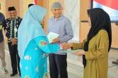 Setelah Menanti 20 Tahun, Warga Balaikayang Siak Terima Sertifikat Hak Milik