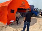TEMBUS BLANKSPOT, DISKOMINFO SIAK PASANG INTERNET SATELIT DI POSKO KARHUTLA TN ZAMRUD