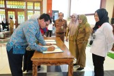 Bupati Siak Minta SPPG Program MBG Prioritaskan Produk Petani dan UMKM Lokal