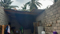 Hujan Disertai Angin Kencang di Desa Batu Belubang, Empat Rumah Warga Rusak