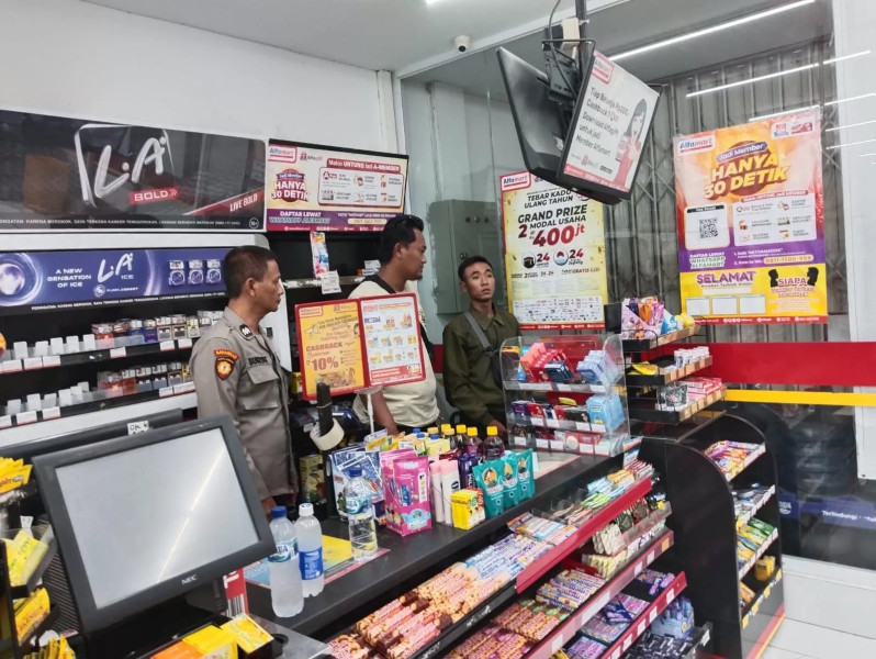 Giliran Minimarket di Lamongan Desa Bulutengger Dibobol Pencuri