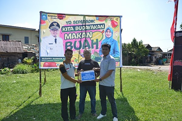 Kembangkan Potensi Lokal Desa, PT Timah Tbk Dukung Bazar Durian di Desa Air Mesu