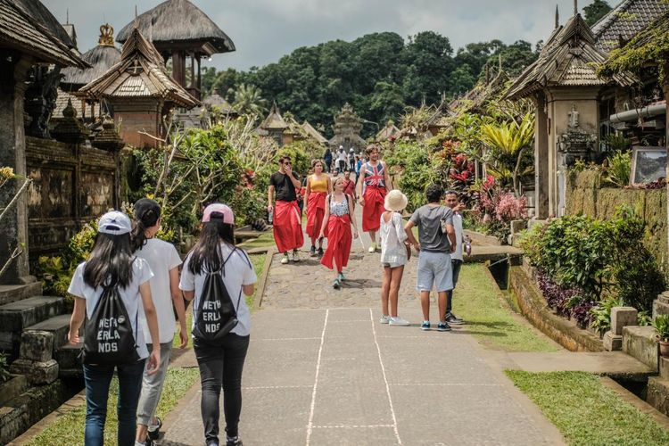 Kenalkan Desa Wisata, Kemenparekraf Luncurkan Program Senandung Dewi
