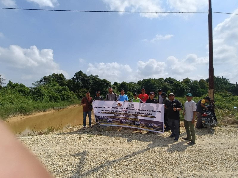Yayasan Anshor Putera Riau Sehati Gelar Gotong Royong dan Peninjauan Aliran Air Sei Tenayan