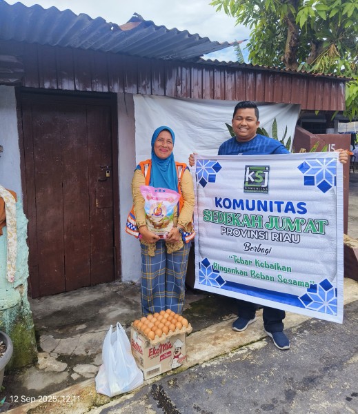 KSJ Riau Berbagi Paket Sembako, Muhajirin: Ringankan Beban Sesama