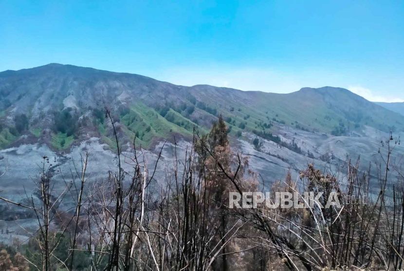 Pipa Air Rusak di Enam Desa Akibat Kebakaran Bromo Diperbaiki