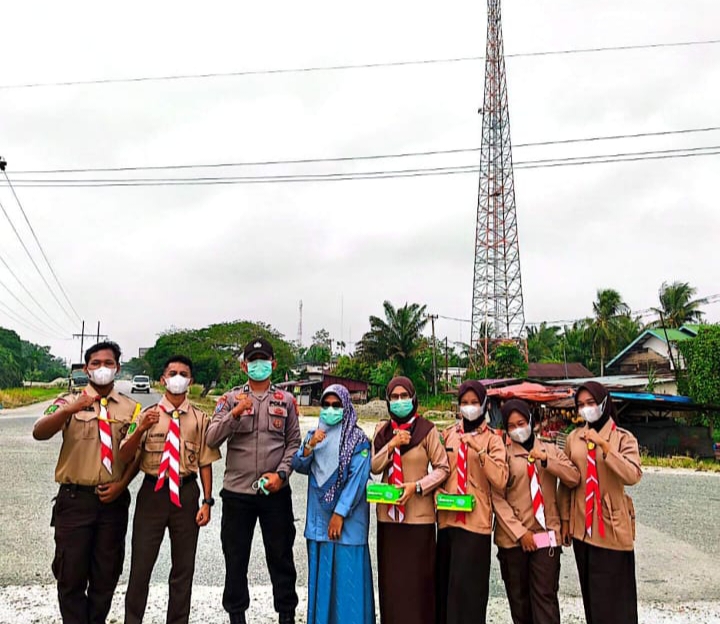 ISPU Siak Tidak Sehat, Dinkes Bagikan 2.940 Masker Gratis untuk Antisipasi Dampak Karhutla
