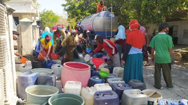 Kekeringan di Lamongan Semakin Meluas ke 10 Desa 6 Kecamatan