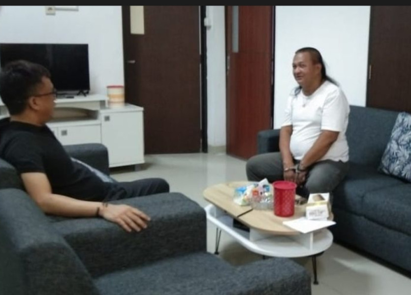 Buron 7 Tahun karena Kasus Korupsi, Mantan Kades Ini Ditangkap Saat Jaga Warung di Nganjuk