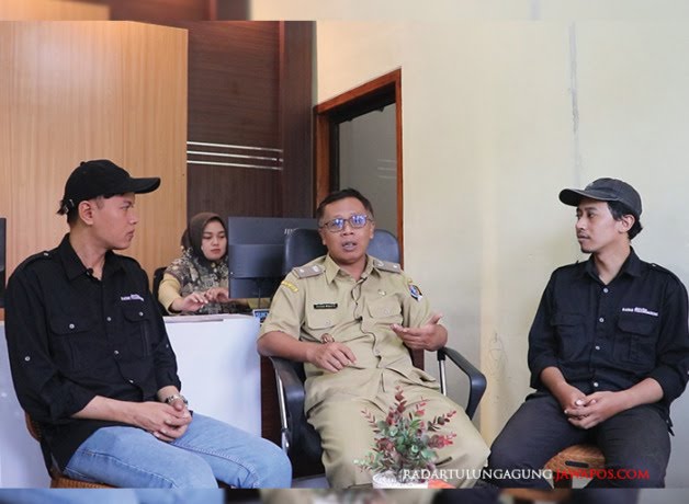 Inovatif, Layanan Adminduk Berbasis IT di Desa Rejowinangun Blitar