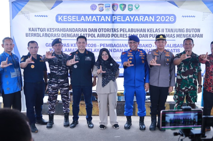 Beri Edukasi Pelayaran bagi Nelayan dan Pelayar Kapal Tradisional, Bupati Afni Ucapkan Apresiasi tertinggi