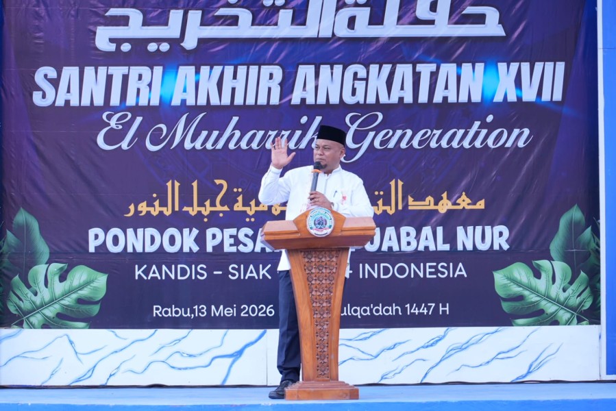 Hadiri Wisuda Ponpes Jabal Nur, Wabup Siak Titip Harapan untuk Generasi Muda