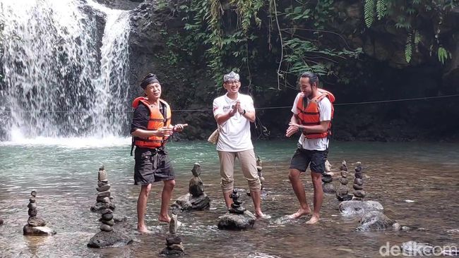 Sandiaga Puji Keindahan Alam Desa Wisata Cibeusi: Ini Juara!