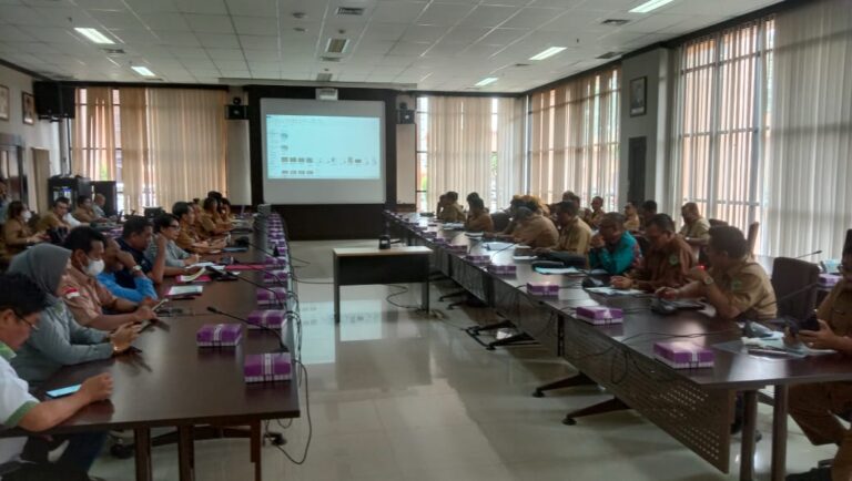 DPRD Kaltim-Pemkab Kubar Sepakat Perbaikan Jalan Desa di Bongan Menggunakan Bankeu