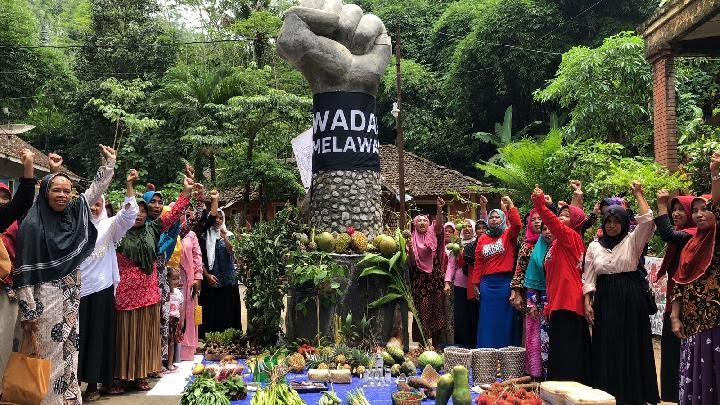Warga Desa Wadas Penolak Tambang Bantah Dukung Prabowo - Gibran