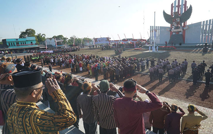Peringati Hari Lahir Pancasila di Lereng Merapi, Ganjar Gelorakan Optimisme Masyarakat Desa