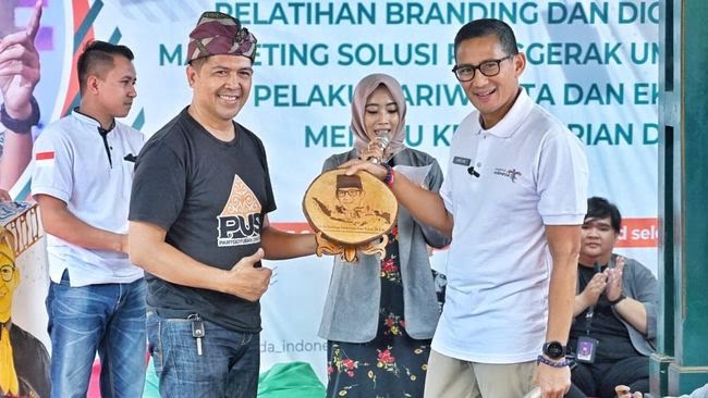Lewat Pelatihan Branding, Sandiaga Dorong Pemuda Desa Buat Lapangan Kerja